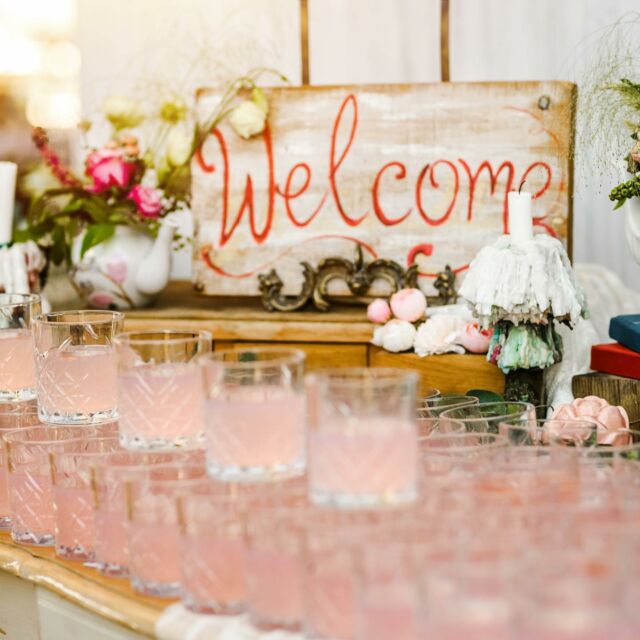 Ready to welcome your guests? We are too! Beautiful craft cocktails are a fun way to kick off any event! #theflockcart #cocktails #welcomeparty #sandiegomobilebar
